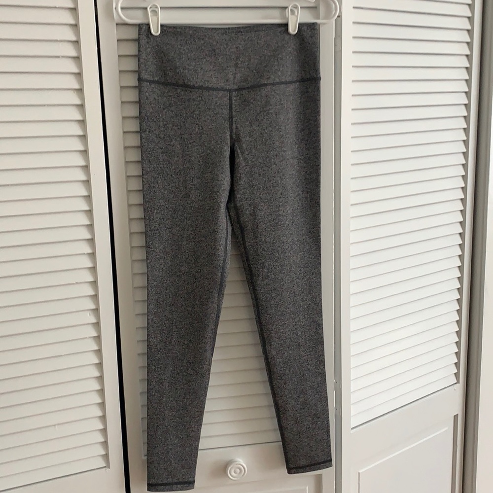 VS Knockout Leggings